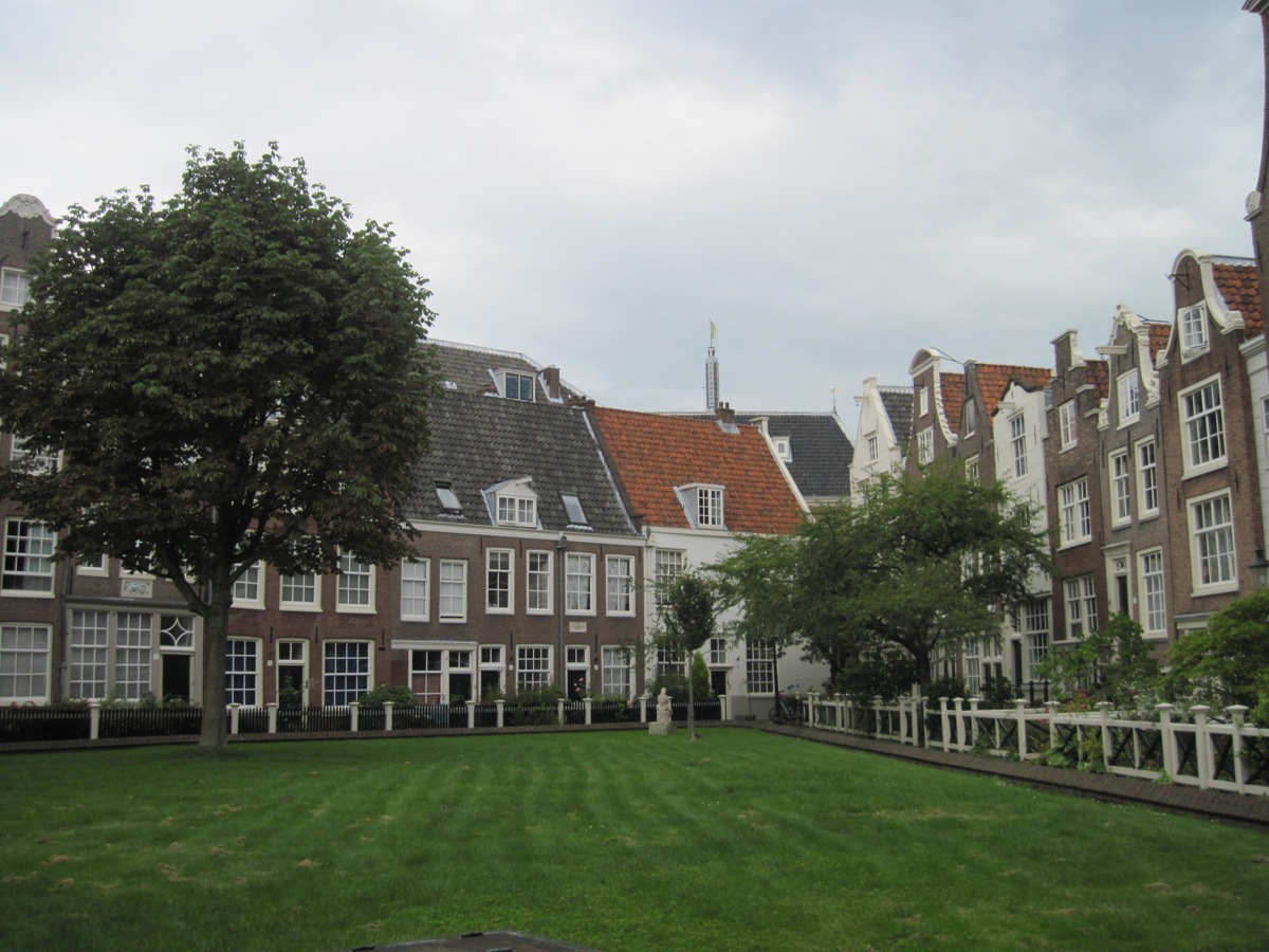15- Amsterdam- Case e giardino delle Beghine- anno 1607